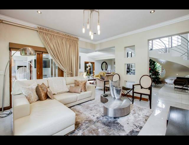 4 BEDROOM HOUSE FOR SALE IN DAINFERN VALLEY ESTATE